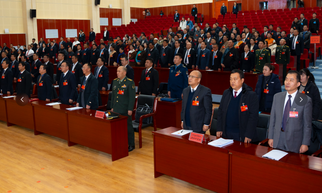 海南州十五届人大五次会议胜利闭幕